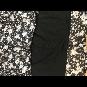 Skirts - Petite Small Black and White Floral Skirt Skirts - Petite Small Black and White Floral Skirt
